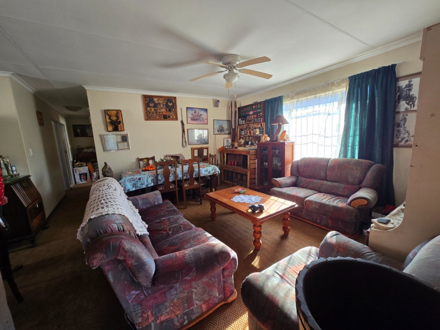 9 Bedroom Property for Sale in Fichardt Park Free State